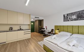 Studio Apartments Lenuzzi Zagreb